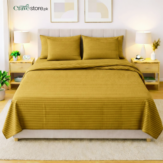 Premium Striped Flat 6-Pcs Duvet Set Golden – King Size